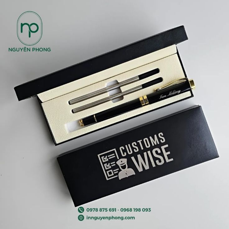 Mẫu in hộp đựng bút hiện đại 